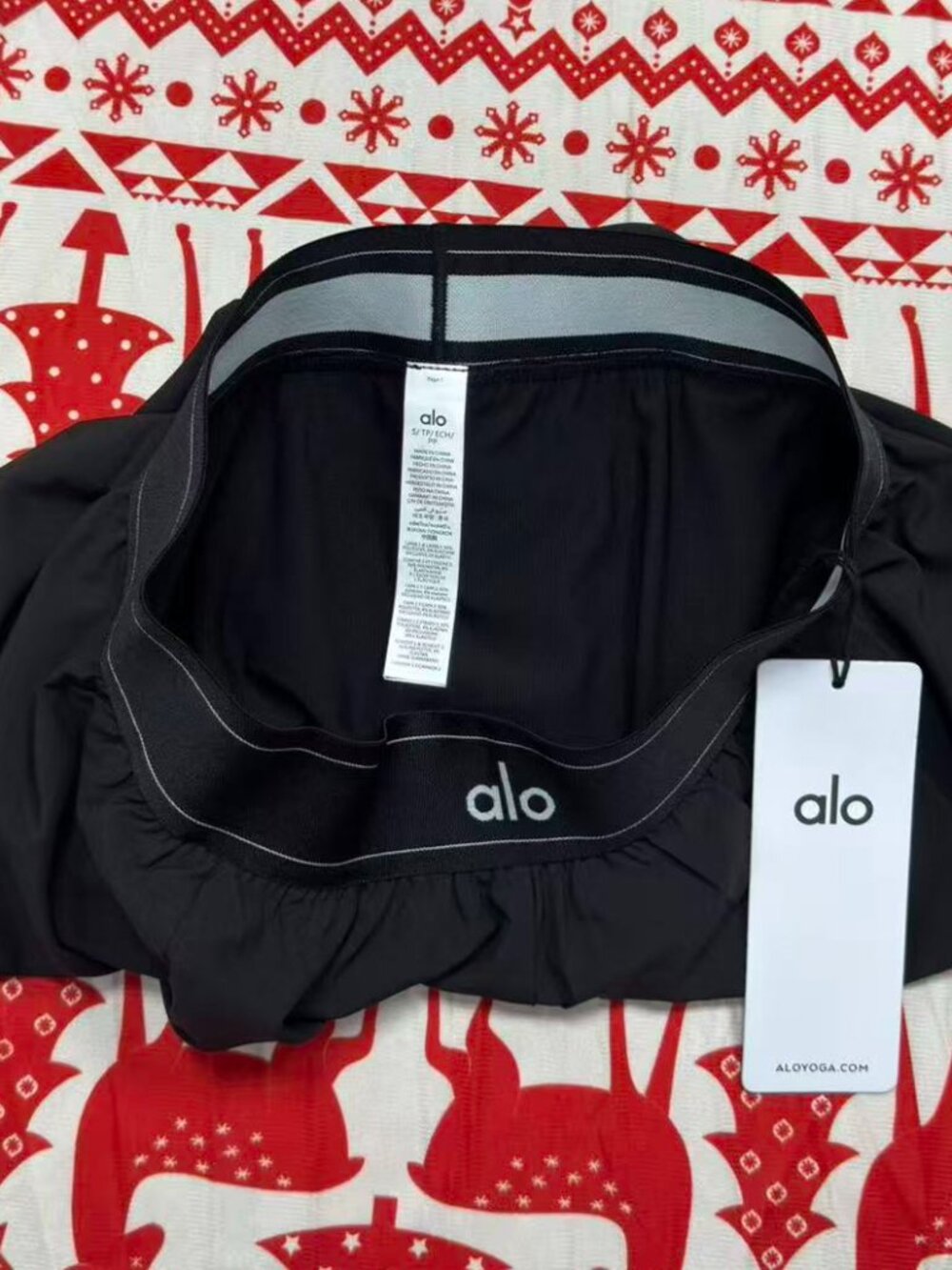 NWT Alo Yoga Match Point Short Black🙆♀️Lightweight Athletic Everyday Shorts - Picture 4 of 9